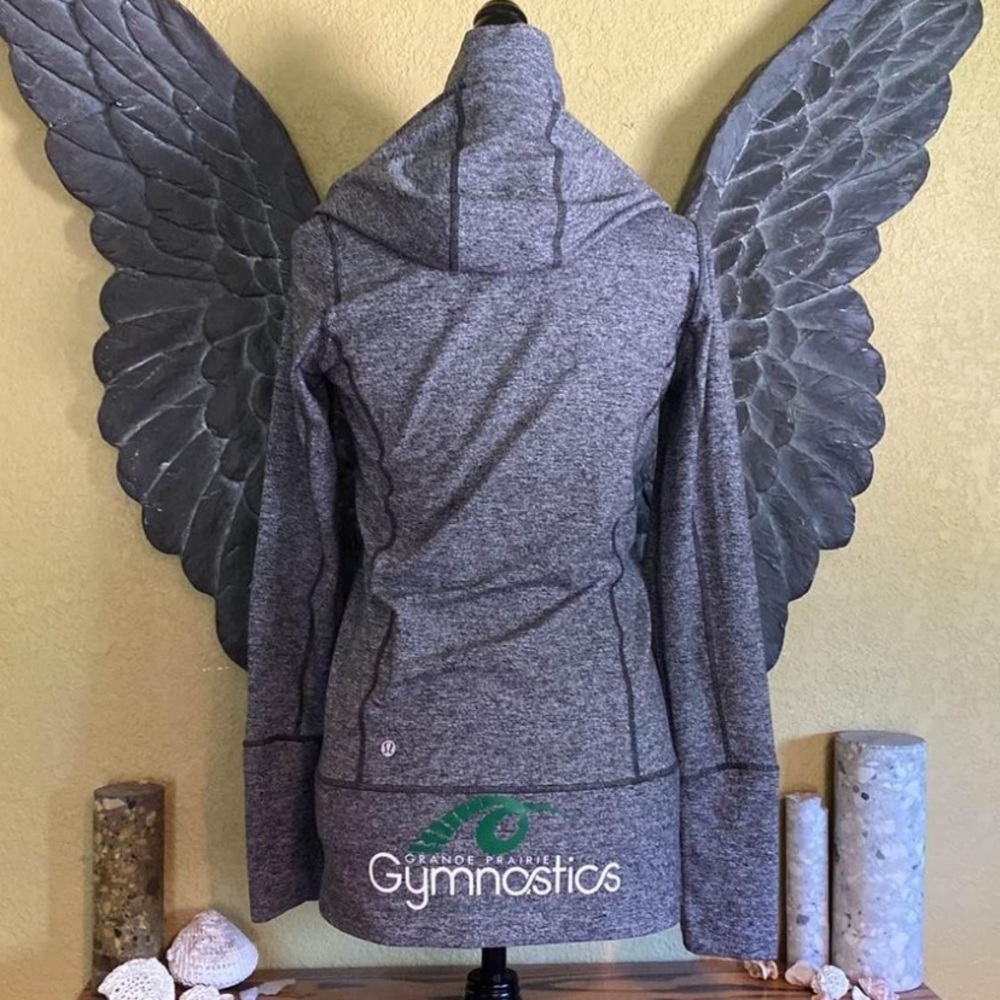 Lululemon Stride Jacket II With Logo - Picture 7 of 7
